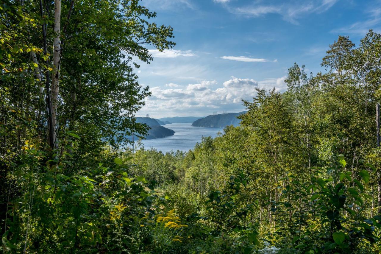 Montfjord - Chalets, Spa Et Vue - Chantafjord #2 Sacre-Coeur 外观 照片